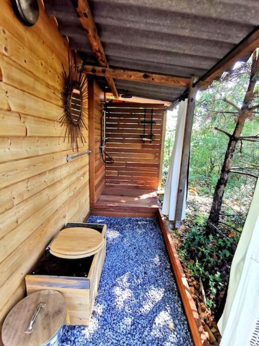 Cabanon Dans Un Ecrin De Verdure Callian (Var) Exterior foto